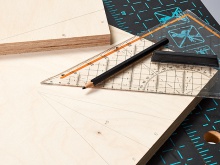 Ratgeber Multifunktionsmöbel Klapphocker: Dreieck auf Platte zeichnen