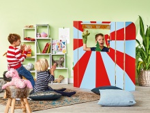 Ratgeber Puppentheater: Kinder haben Spaß mit dem selbst gebauten Puppentheater