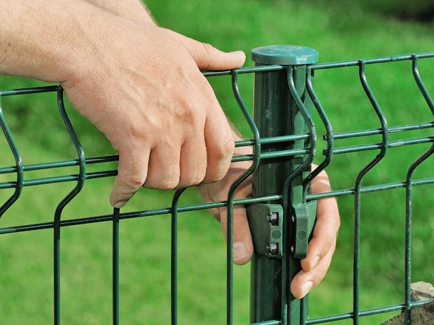 Consejo - Instalar una valla de metal